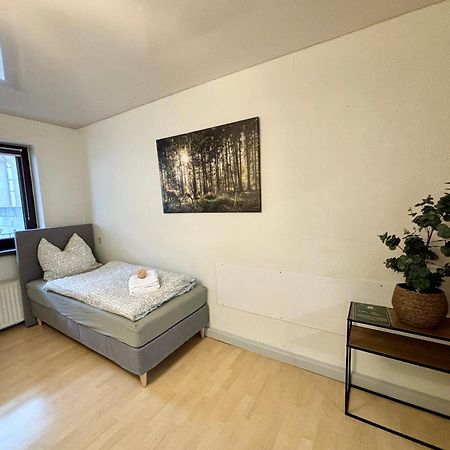 Harmony - Ganzes Appartement 3 Schlafzimmer City Meiningen Extérieur photo