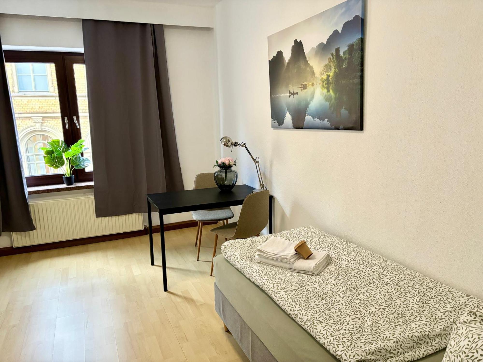 Harmony - Ganzes Appartement 3 Schlafzimmer City Meiningen Extérieur photo